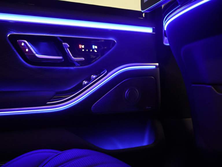 Mercedes-Benz Mercedes-Benz