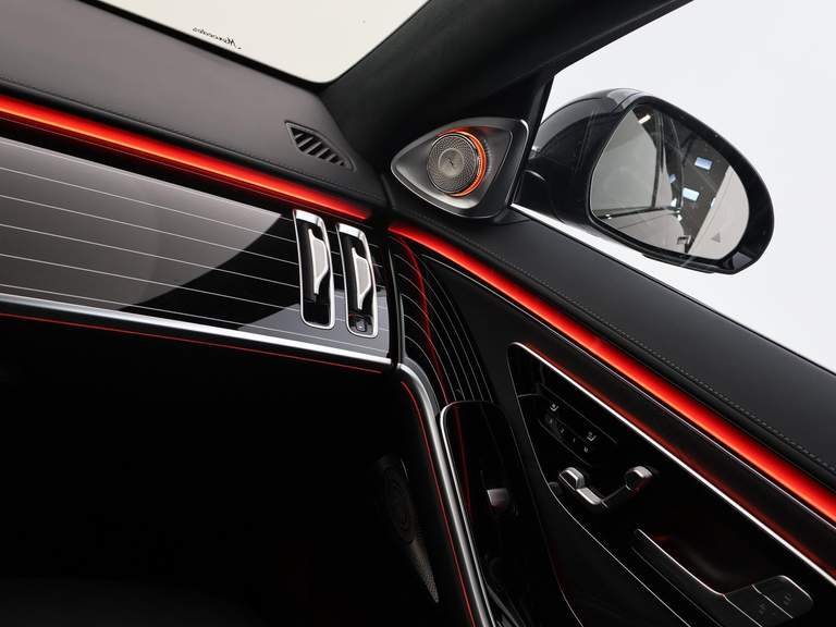 Mercedes-Benz Mercedes-Benz