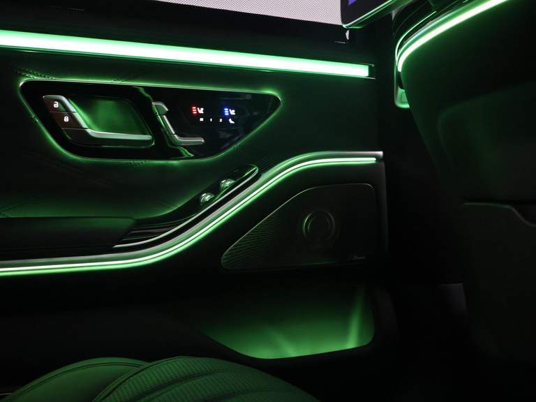 Mercedes-Benz Mercedes-Benz