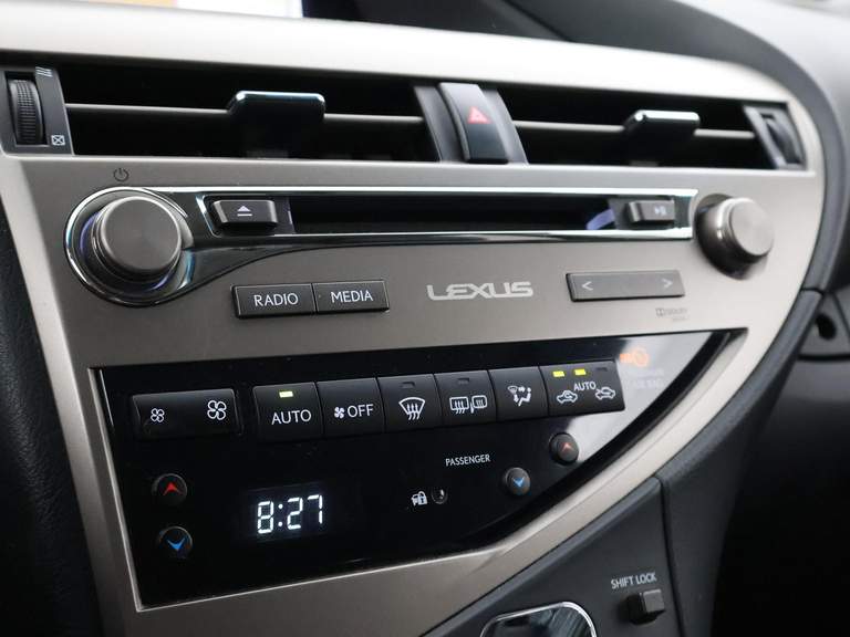 Lexus Lexus
