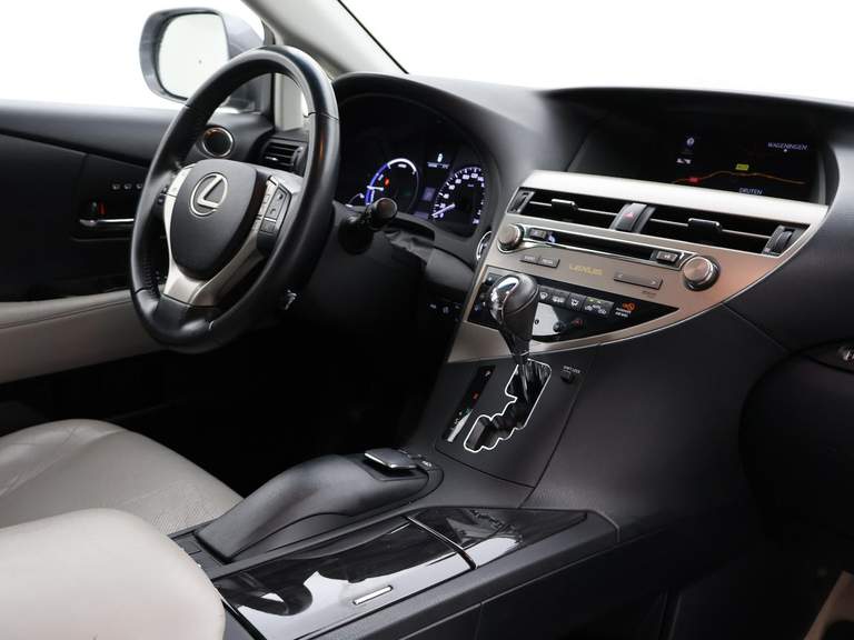 Lexus Lexus