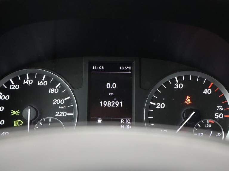 Mercedes-Benz Mercedes-Benz