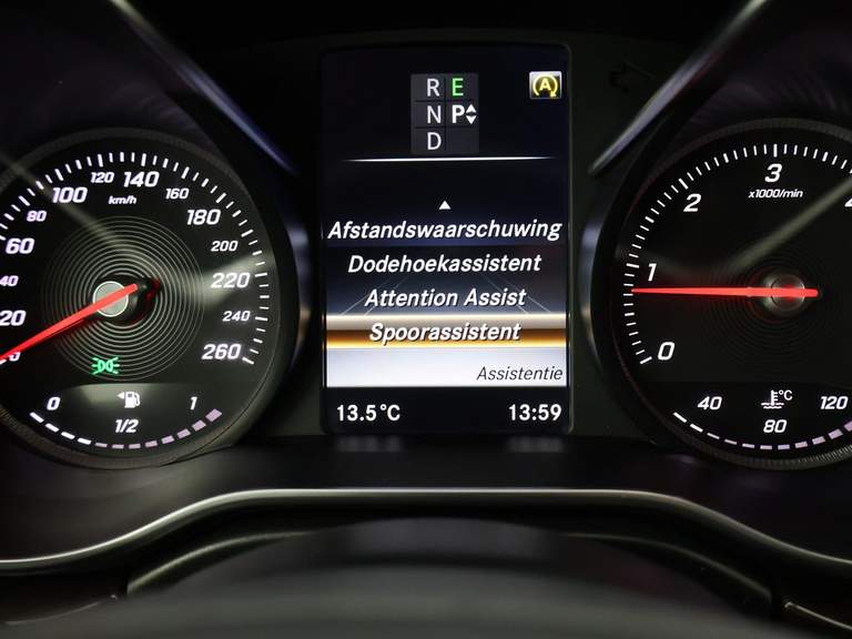Mercedes-Benz Mercedes-Benz