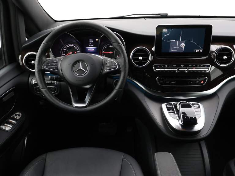 Mercedes-Benz Mercedes-Benz