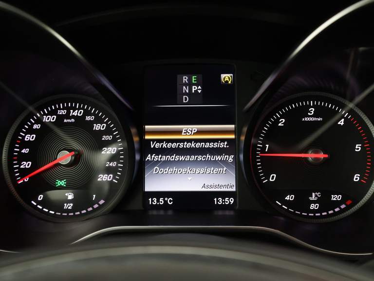 Mercedes-Benz Mercedes-Benz
