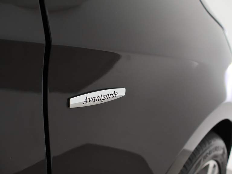 Mercedes-Benz Mercedes-Benz