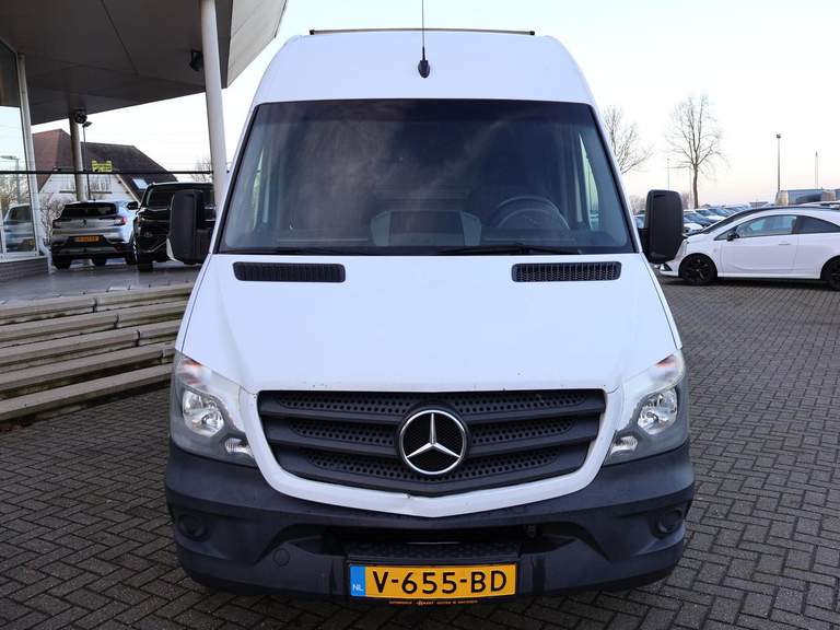 Mercedes-Benz Mercedes-Benz