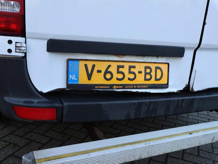 Mercedes-Benz Mercedes-Benz