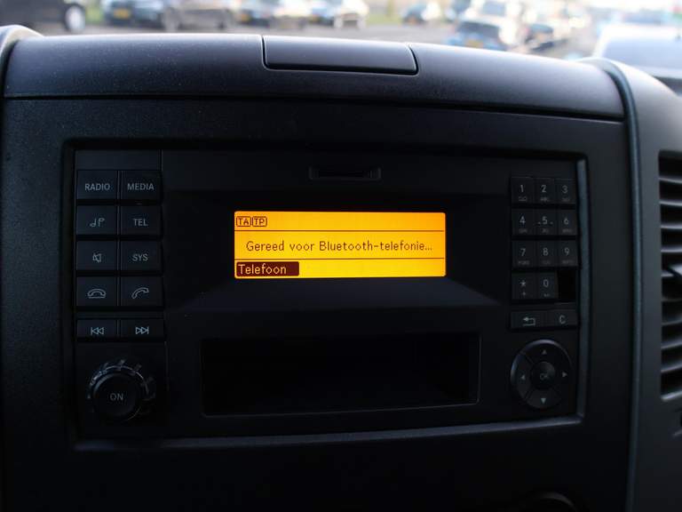 Mercedes-Benz Mercedes-Benz