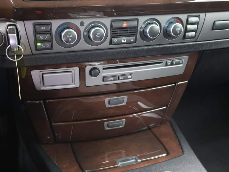 BMW BMW
