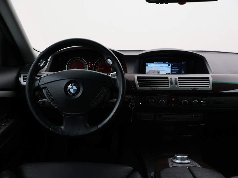 BMW BMW