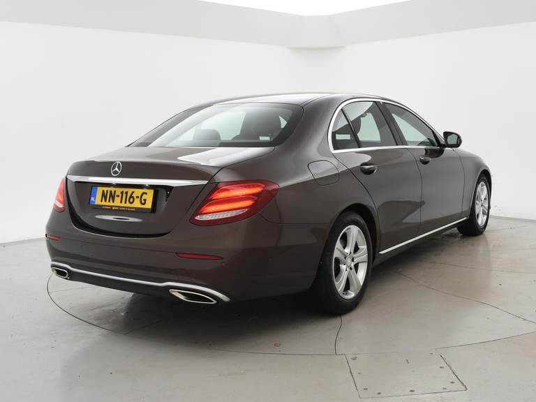 Mercedes-Benz Mercedes-Benz