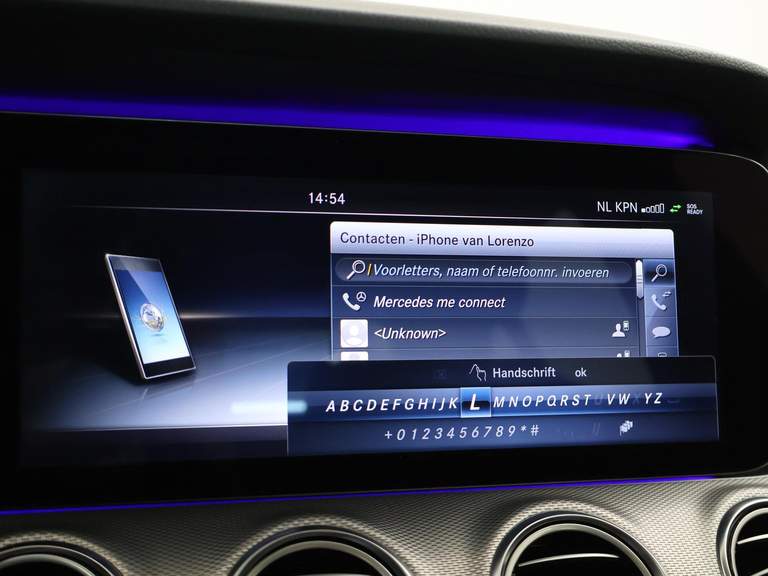 Mercedes-Benz Mercedes-Benz