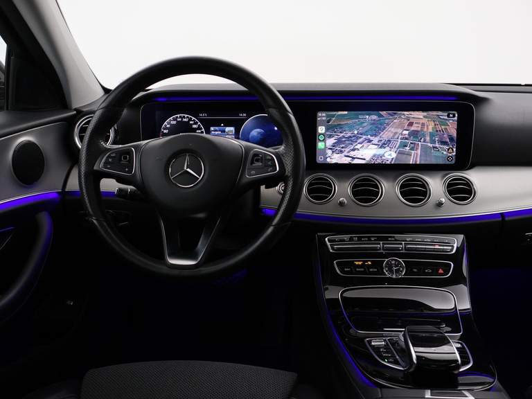 Mercedes-Benz Mercedes-Benz