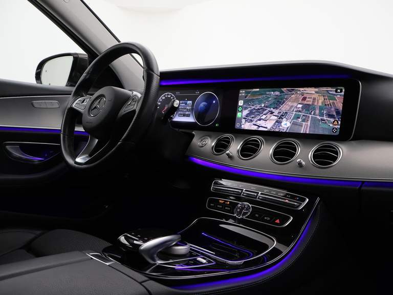 Mercedes-Benz Mercedes-Benz