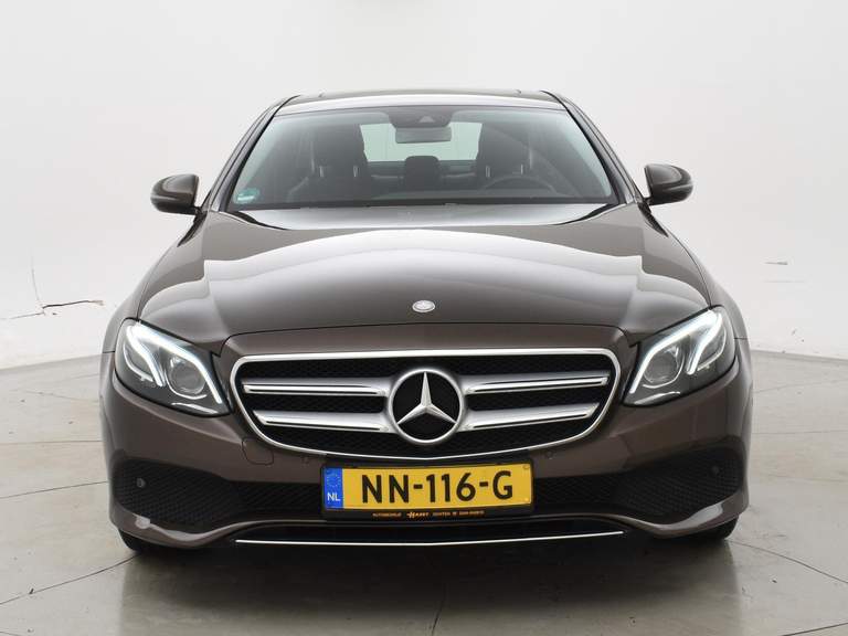 Mercedes-Benz Mercedes-Benz