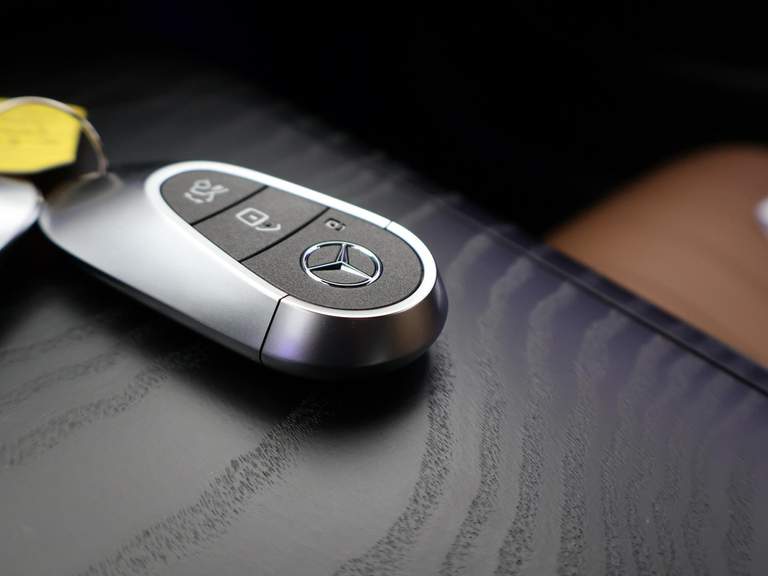 Mercedes-Benz