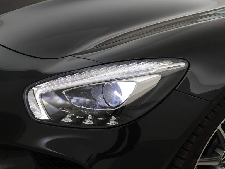 Mercedes-Benz Mercedes-Benz