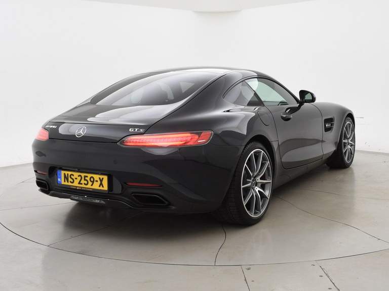 Mercedes-Benz Mercedes-Benz