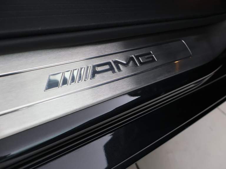 Mercedes-Benz Mercedes-Benz