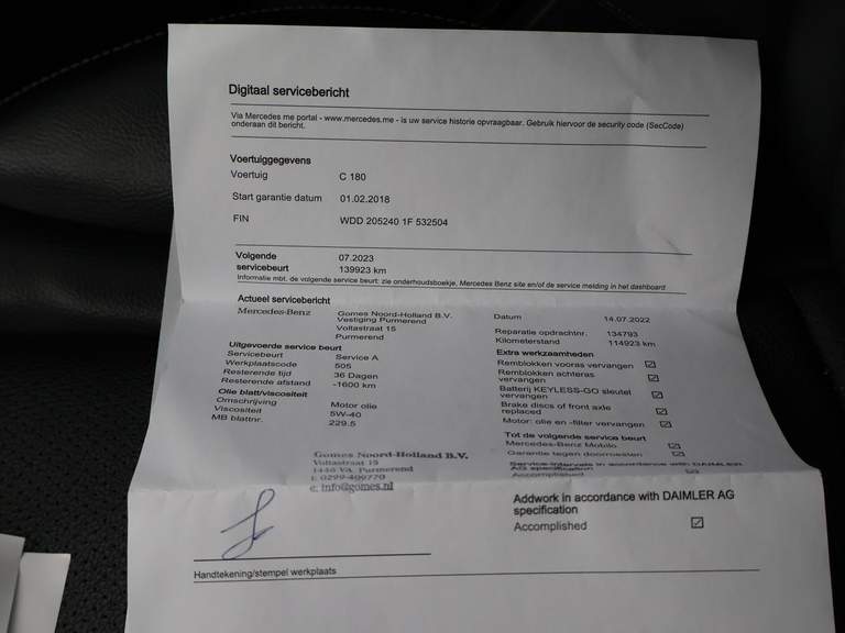 Mercedes-Benz Mercedes-Benz