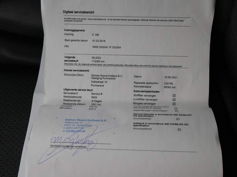 Mercedes-Benz Mercedes-Benz