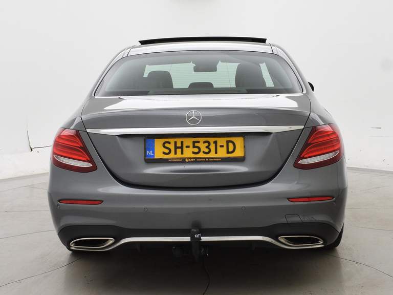 Mercedes-Benz Mercedes-Benz