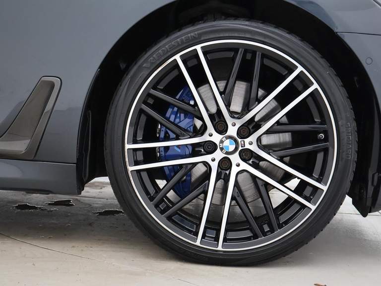 BMW BMW