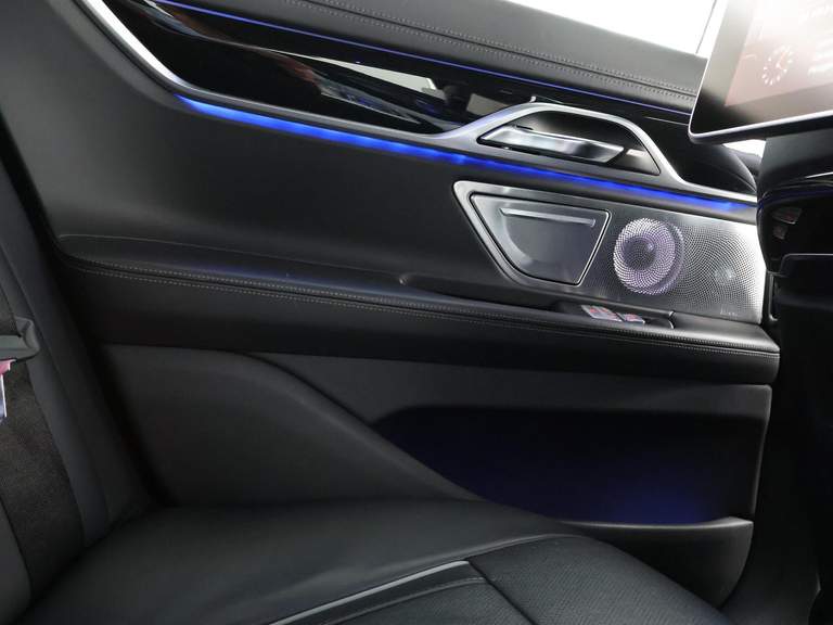 BMW BMW