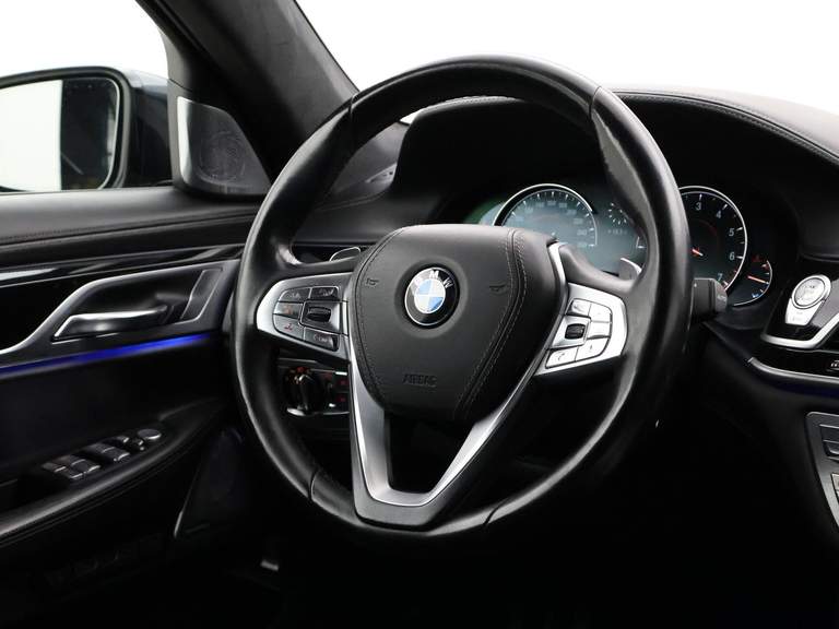 BMW BMW