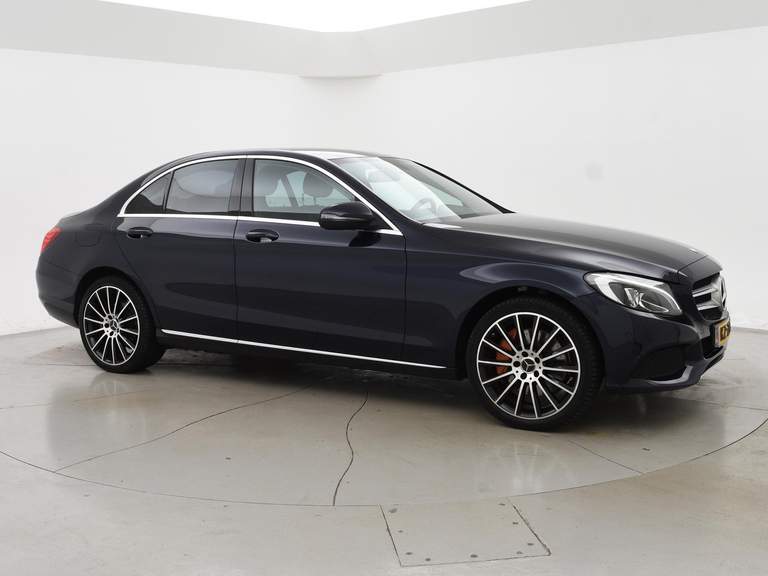 Mercedes-Benz Mercedes-Benz