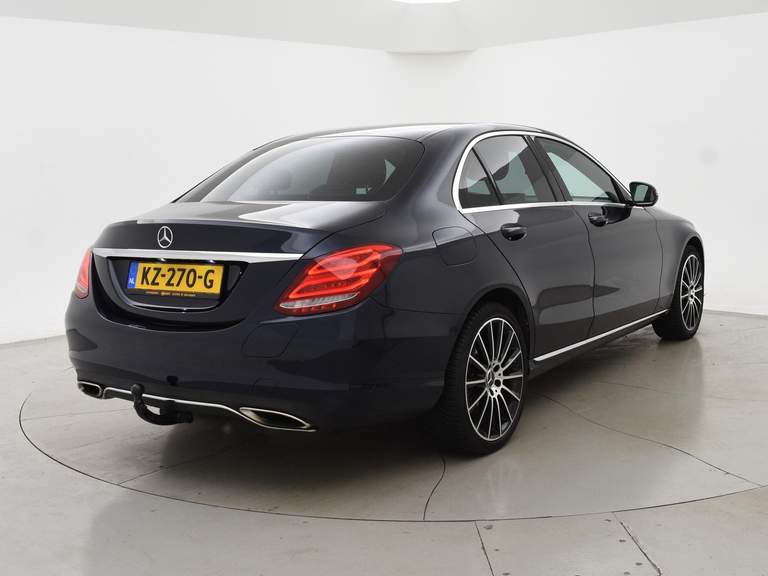 Mercedes-Benz Mercedes-Benz