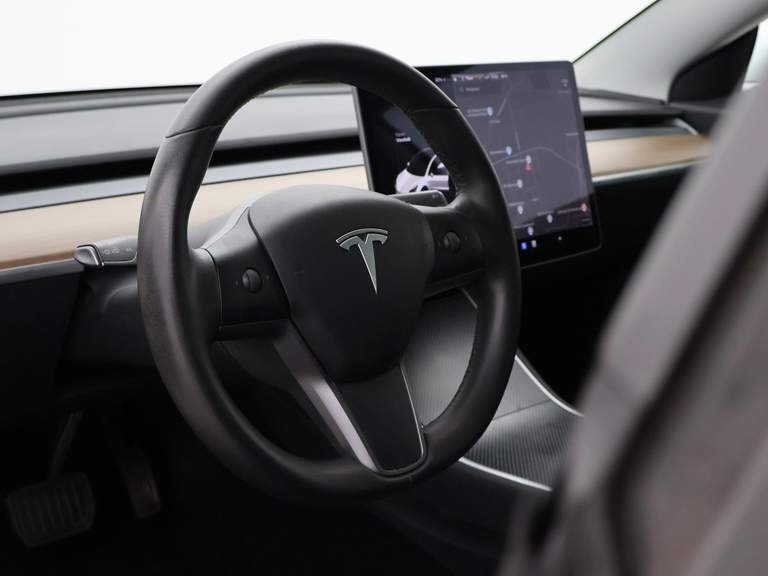 Tesla Tesla