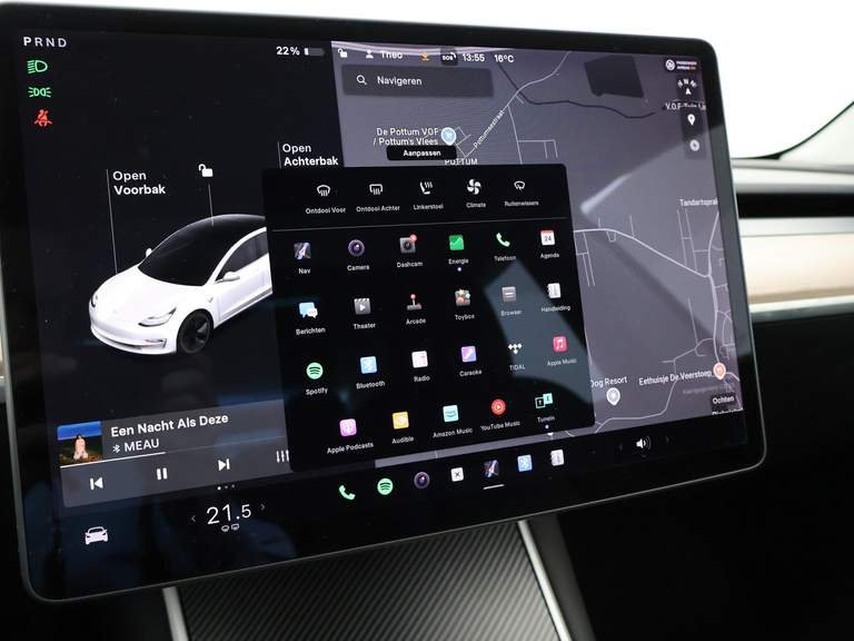 Tesla Tesla