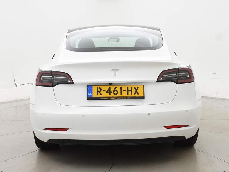 Tesla Tesla