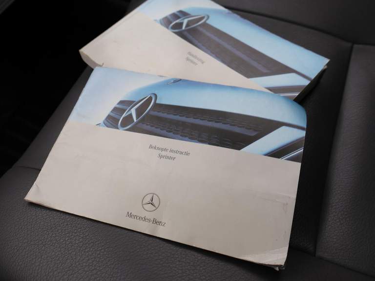 Mercedes-Benz Mercedes-Benz