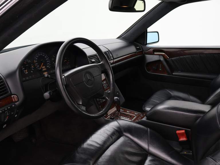 Mercedes-Benz Mercedes-Benz