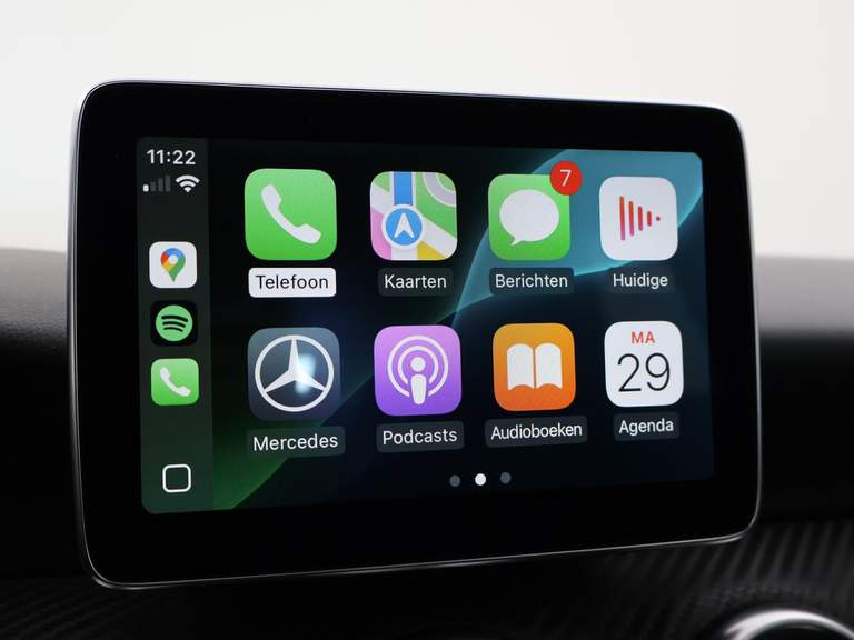 Mercedes-Benz Mercedes-Benz