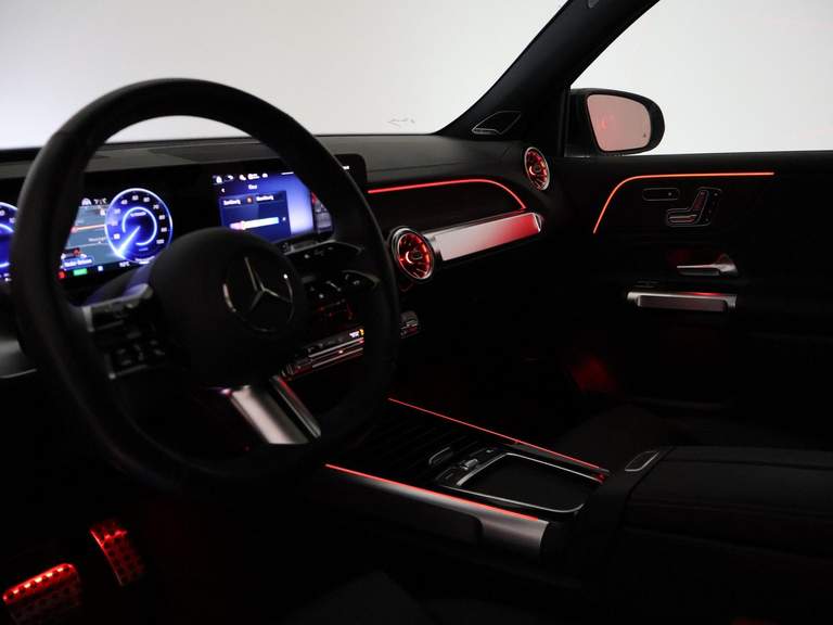 Mercedes-Benz Mercedes-Benz