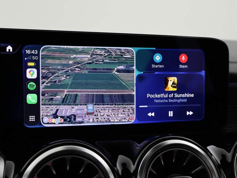 Mercedes-Benz Mercedes-Benz