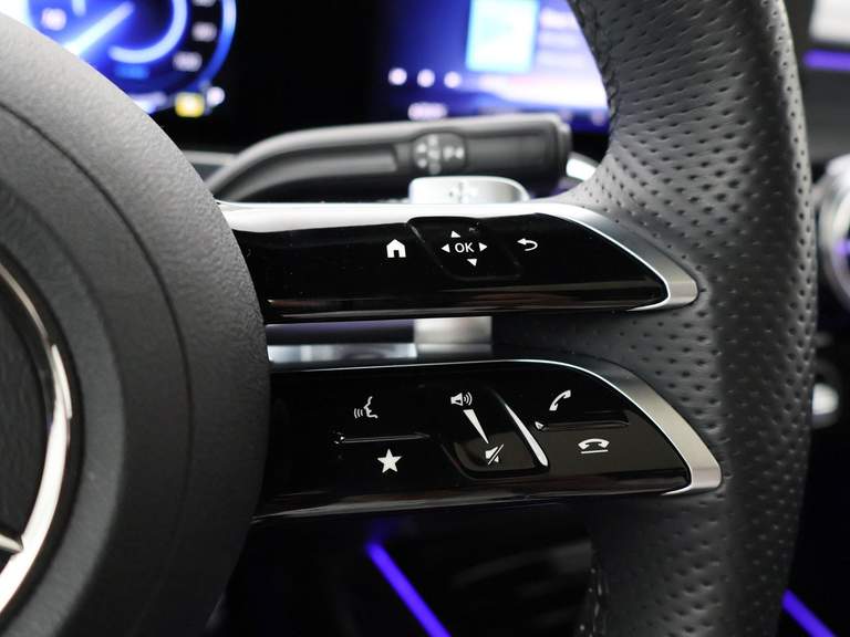 Mercedes-Benz Mercedes-Benz