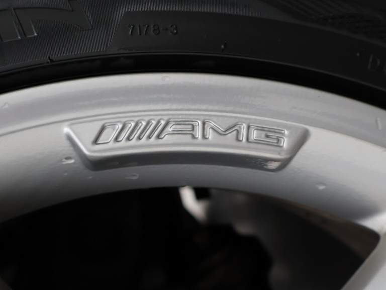 Mercedes-Benz Mercedes-Benz