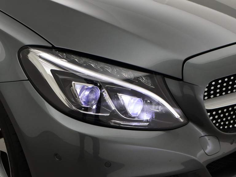 Mercedes-Benz Mercedes-Benz