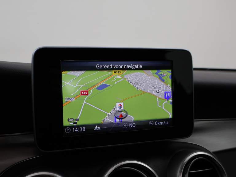 Mercedes-Benz Mercedes-Benz