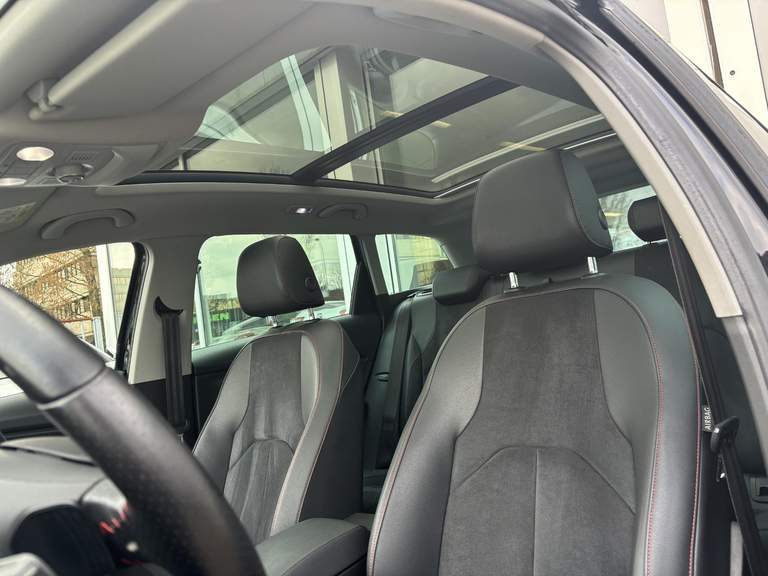 SEAT SEAT