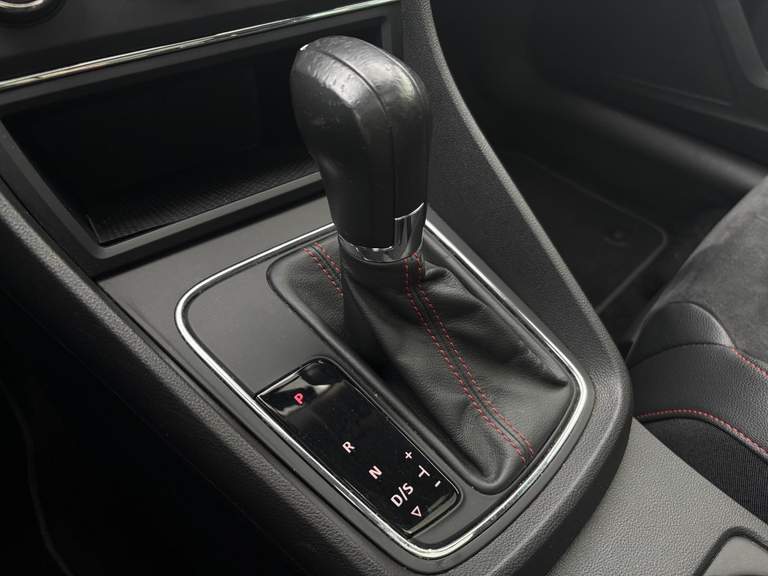 SEAT SEAT