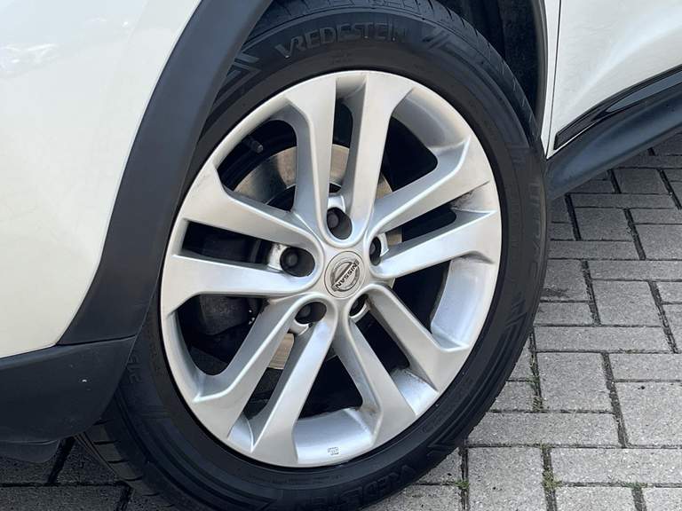 Nissan Nissan