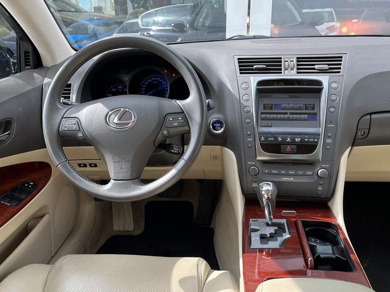 Lexus Lexus