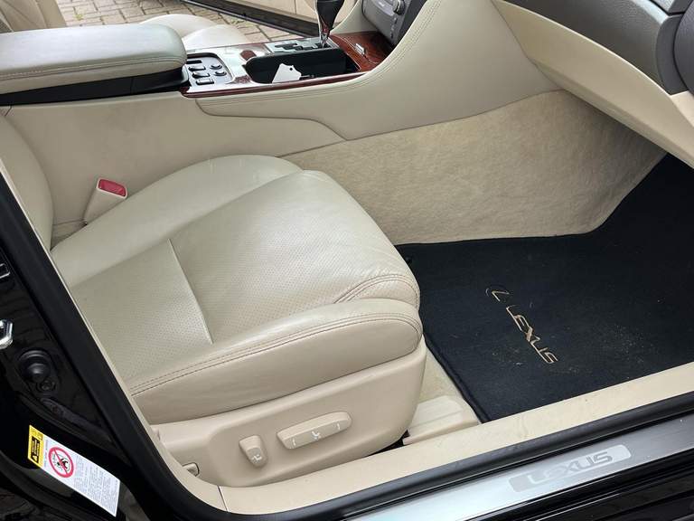 Lexus Lexus
