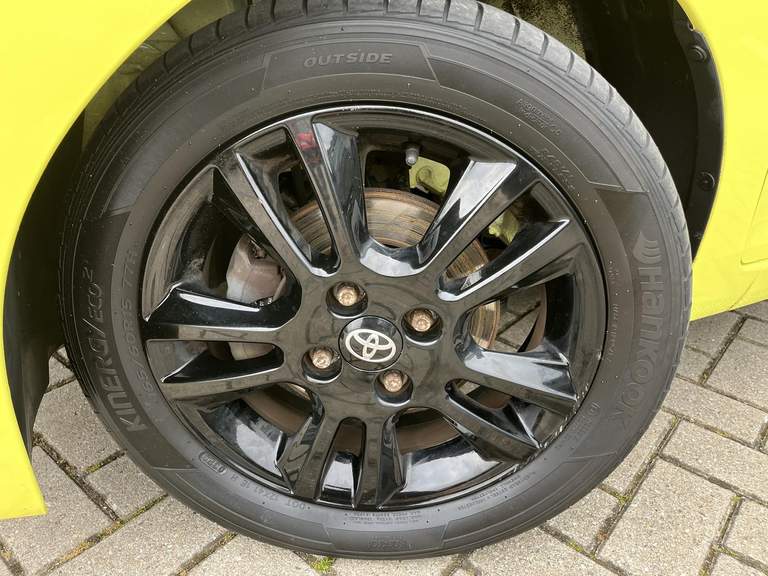 Toyota Toyota